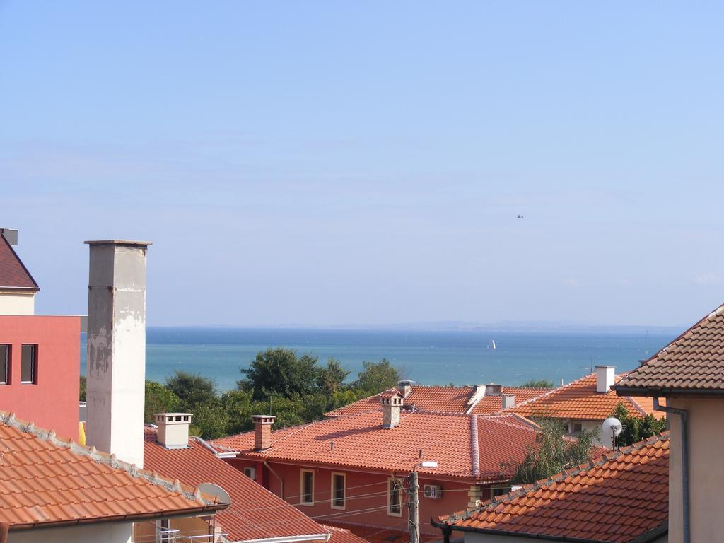 Guest House "Zora - Sarafovo" Burgas City Exterior foto